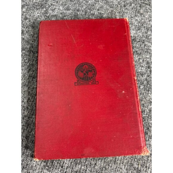 Pinocchio The Story Of A Marionette Hardcover Book Red Illustration Vtg - Picture 6 of 9